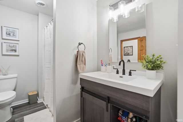 3507 E Pontiac Street, Fort Wayne, IN 46803