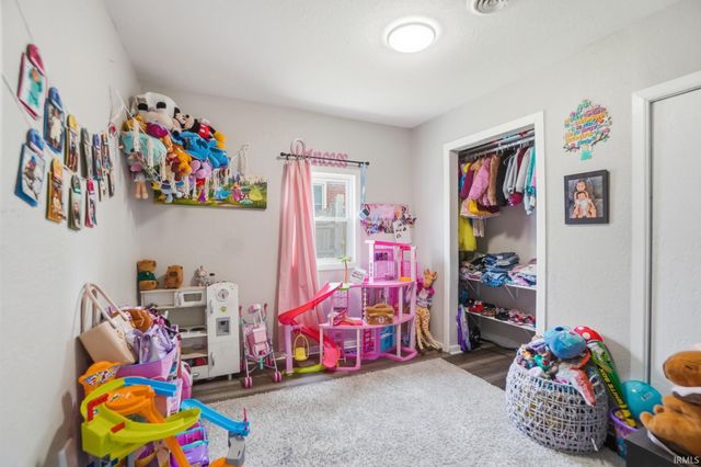 3507 E Pontiac Street, Fort Wayne, IN 46803