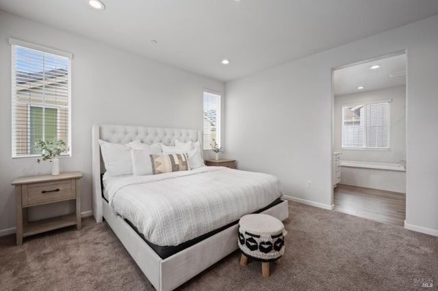 2148 Karen Pl, Rohnert Park, CA 94928