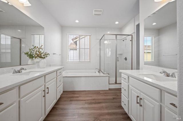 2148 Karen Pl, Rohnert Park, CA 94928