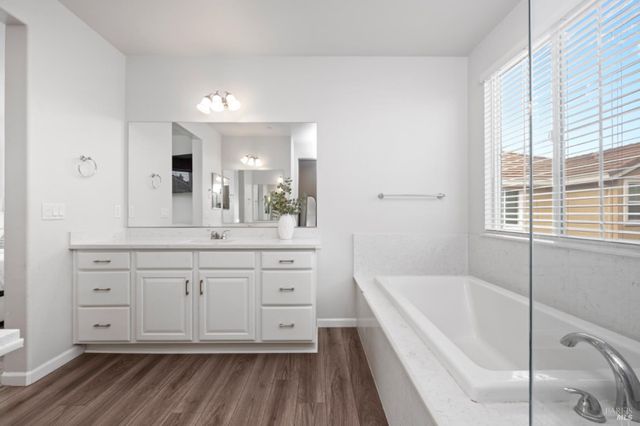 2148 Karen Pl, Rohnert Park, CA 94928