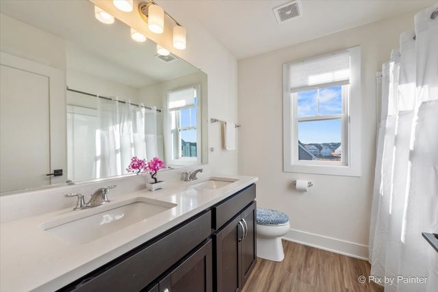 3553 Doral Drive, Elgin, IL 60124