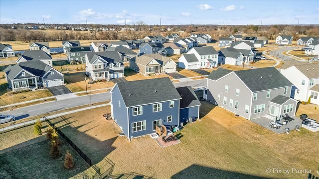 3553 Doral Drive, Elgin, IL 60124