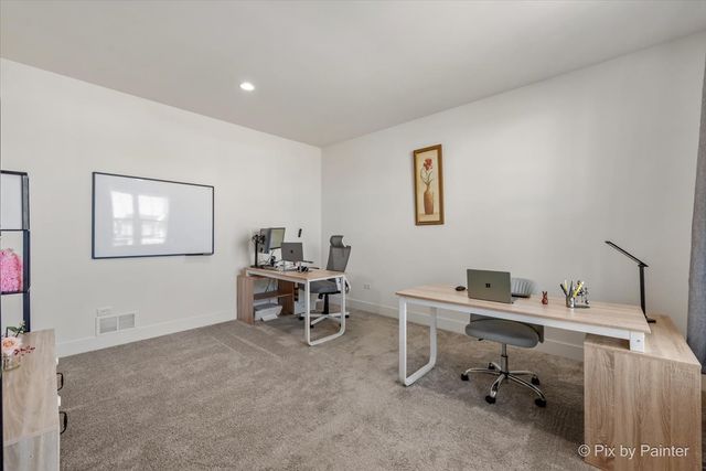 3553 Doral Drive, Elgin, IL 60124