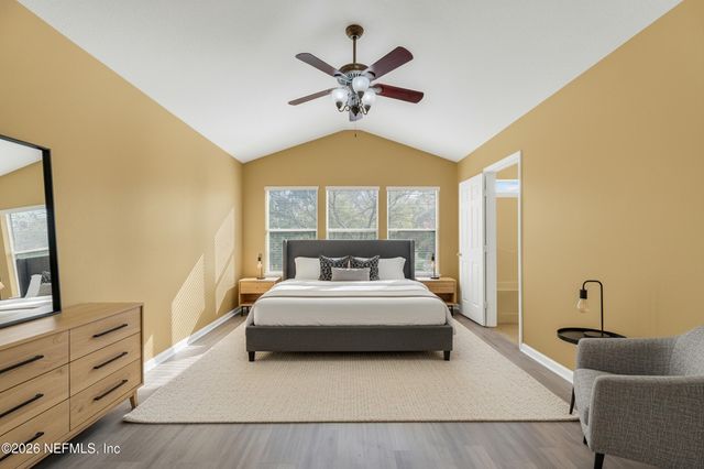 7990 BAYMEADOWS Road E 2108, Jacksonville, FL 32256