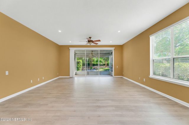 7990 BAYMEADOWS Road E 2108, Jacksonville, FL 32256