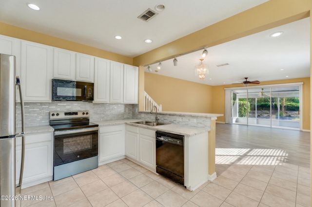 7990 BAYMEADOWS Road E 2108, Jacksonville, FL 32256