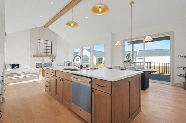 3654 N Bristol Ct, Wichita, KS 67226