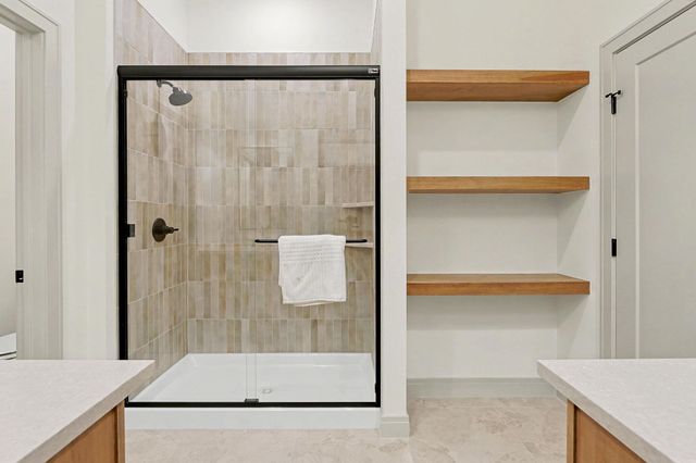 3654 N Bristol Ct, Wichita, KS 67226