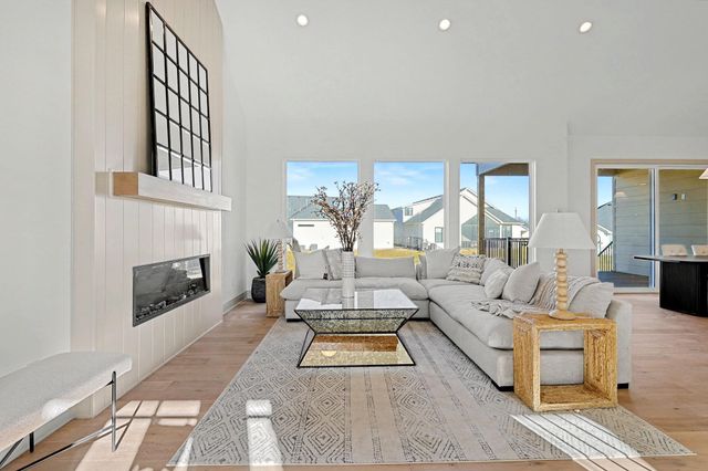 3654 N Bristol Ct, Wichita, KS 67226