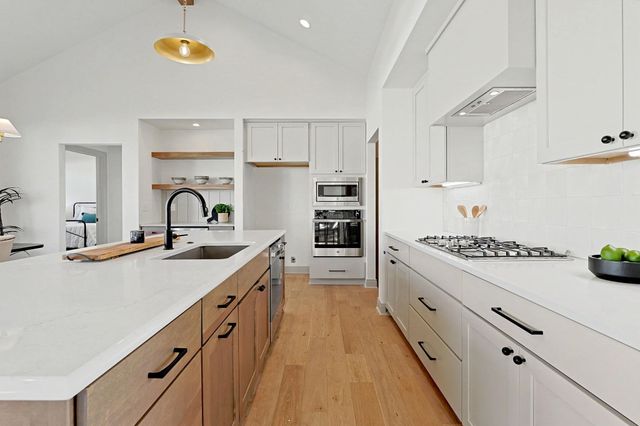 3654 N Bristol Ct, Wichita, KS 67226