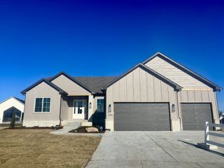 3654 N Bristol Ct, Wichita, KS 67226