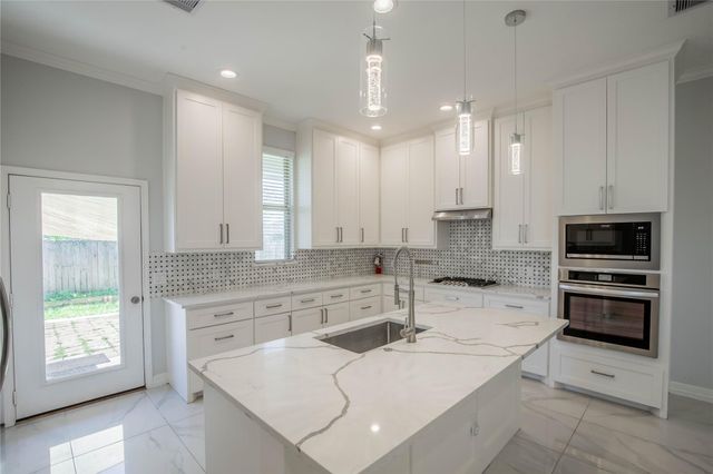 1308 Fresa Road, Pasadena, TX 77502