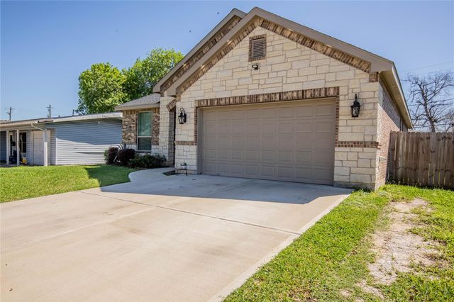 1308 Fresa Road, Pasadena, TX 77502