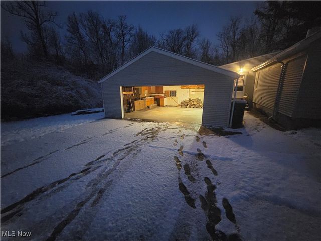 4571 Elm Avenue, Brunswick, OH 44212