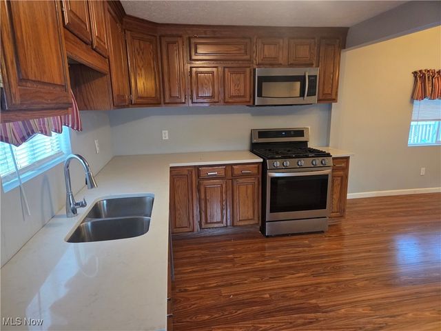 4571 Elm Avenue, Brunswick, OH 44212