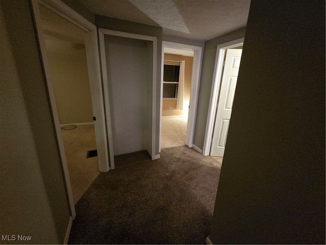 4571 Elm Avenue, Brunswick, OH 44212