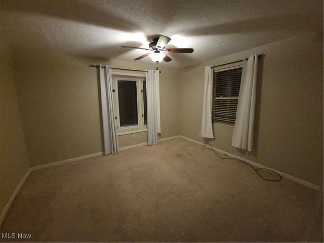 4571 Elm Avenue, Brunswick, OH 44212