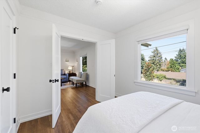 13349 25th Avenue NE, Seattle, WA 98125