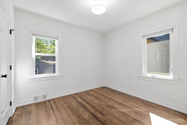 13349 25th Avenue NE, Seattle, WA 98125