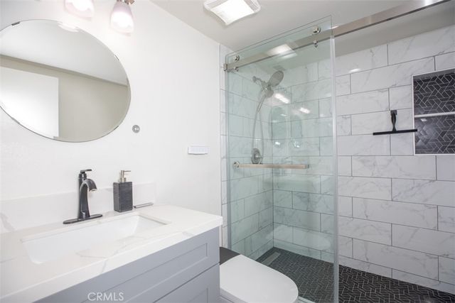 1381 S Walnut S 2005, Anaheim, CA 92802