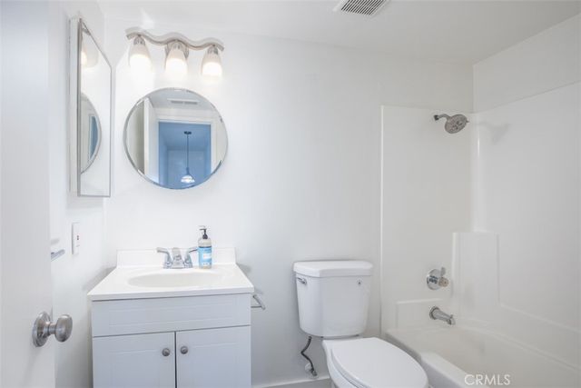 1381 S Walnut S 2005, Anaheim, CA 92802