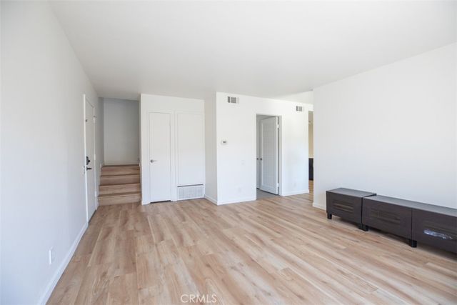 1381 S Walnut S 2005, Anaheim, CA 92802
