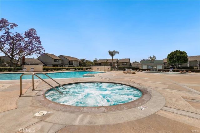 1381 S Walnut S 2005, Anaheim, CA 92802