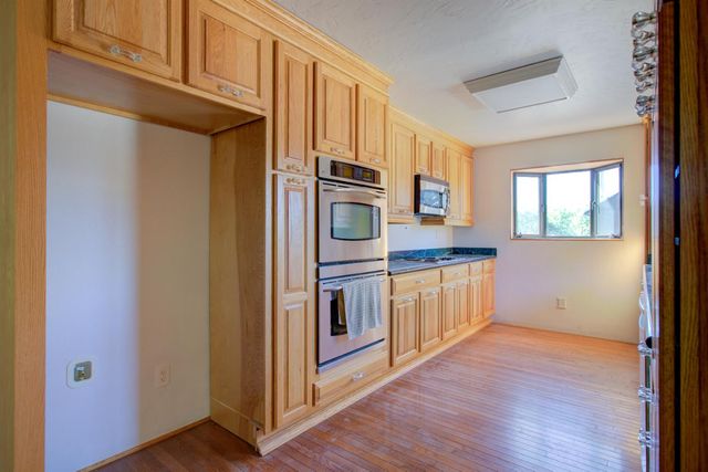 1113 Clark Rd, Modesto, CA 95358