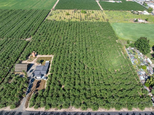 1113 Clark Rd, Modesto, CA 95358