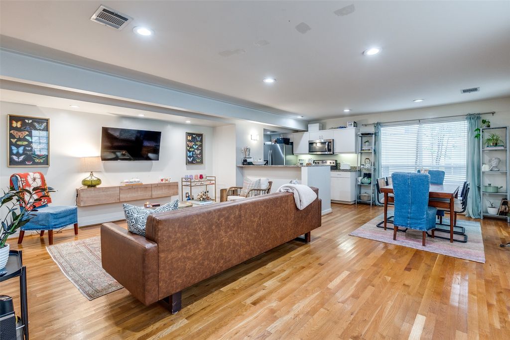 4122 Travis Street 19, Dallas, TX 75204