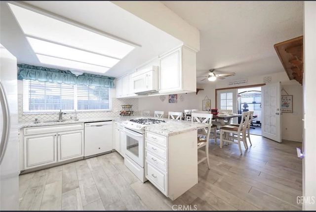 2017 William F Halsey, Bakersfield, CA 93304