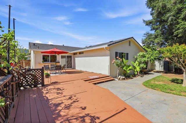 833 Welburn Avenue, Gilroy, CA 95020