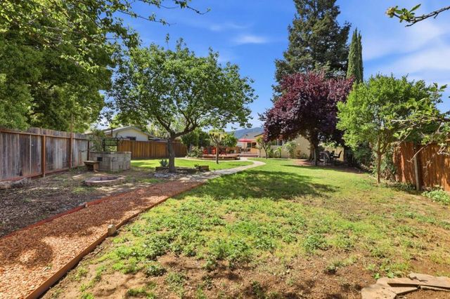 833 Welburn Avenue, Gilroy, CA 95020