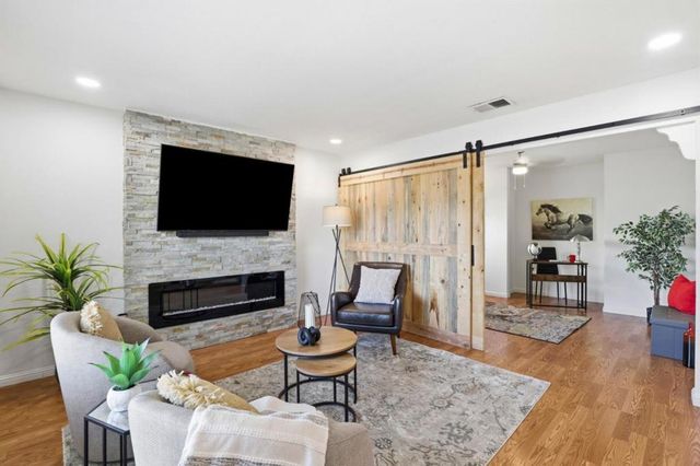 833 Welburn Avenue, Gilroy, CA 95020