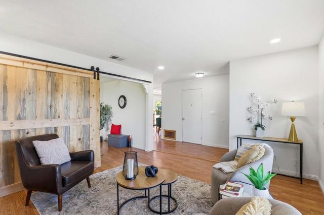 833 Welburn Avenue, Gilroy, CA 95020