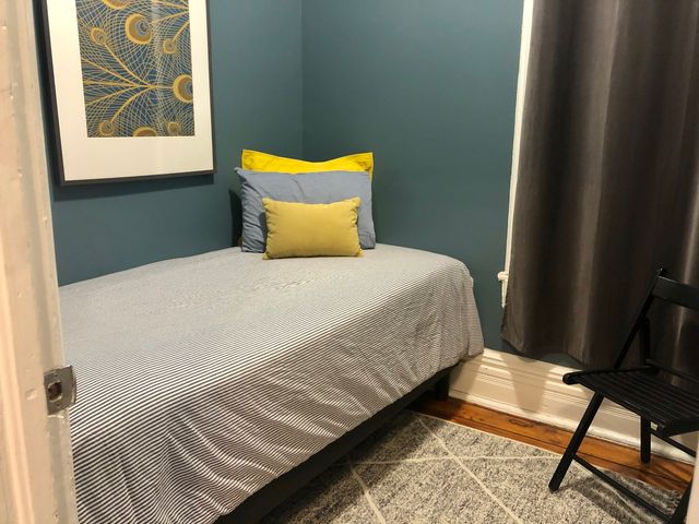 2009 W HURON Street, Chicago, IL 60612