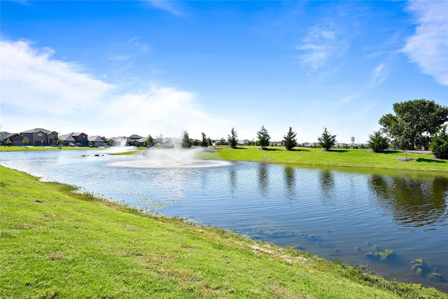 1000 Kirkham Way, Fort Worth, TX 76247