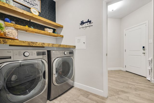 1000 Kirkham Way, Fort Worth, TX 76247