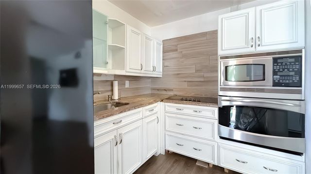 4770 NW 10th Ct 106, Plantation, FL 33313