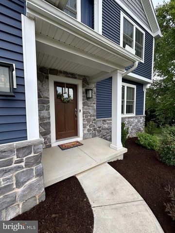 124 KILGANNON LN, Lancaster, PA 17603