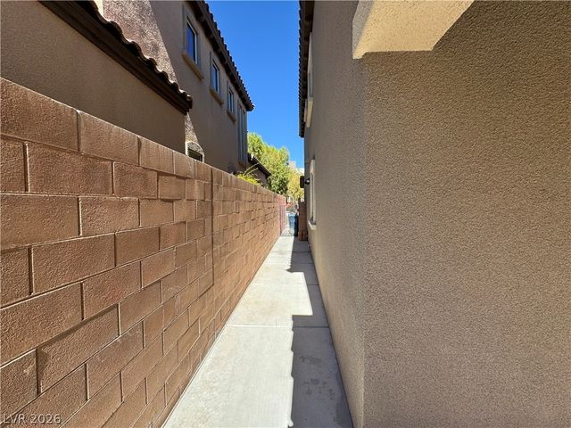 1333 Jamesbury Road, Las Vegas, NV 89135