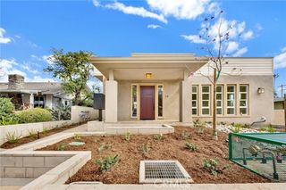 74 S Oak Avenue, Pasadena, CA 91107