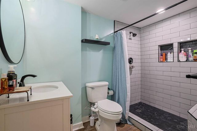 5566 Childs Avenue, Cincinnati, OH 45248