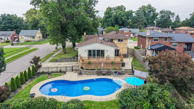 5566 Childs Avenue, Cincinnati, OH 45248
