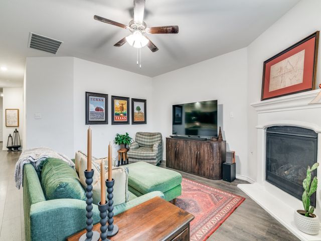 133 Longhorn Pass, Caddo Mills, TX 75135