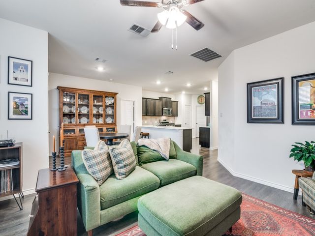 133 Longhorn Pass, Caddo Mills, TX 75135