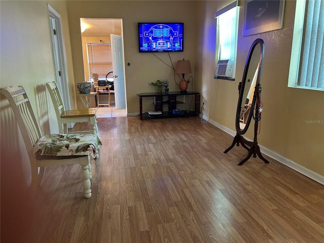 629 HOLMES AVENUE, Daytona Beach, FL 32114
