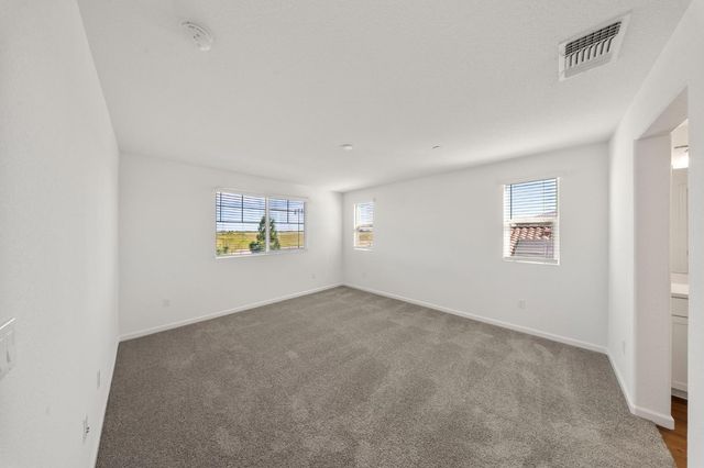 307 Mercantile St, Lathrop, CA 95330