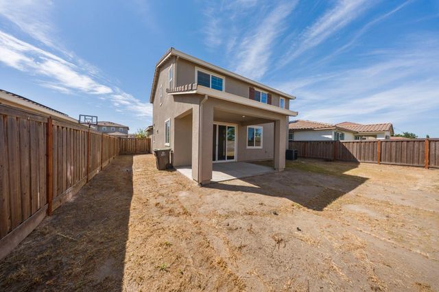 307 Mercantile St, Lathrop, CA 95330